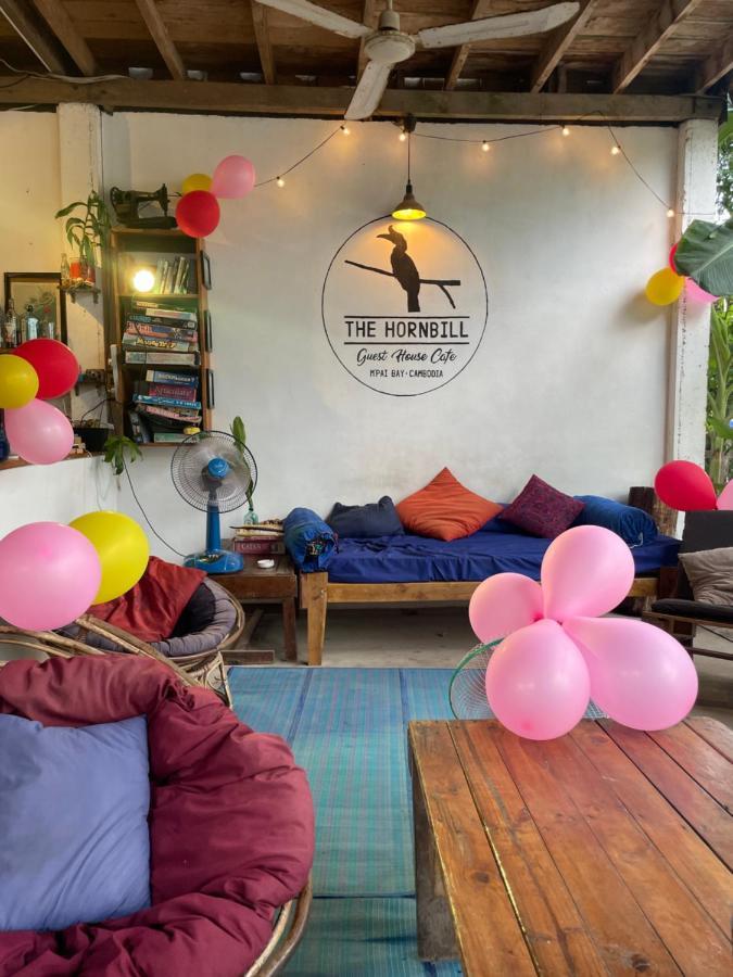 The Hornbill Hostel Ко Ронг Санлоем Екстериор снимка